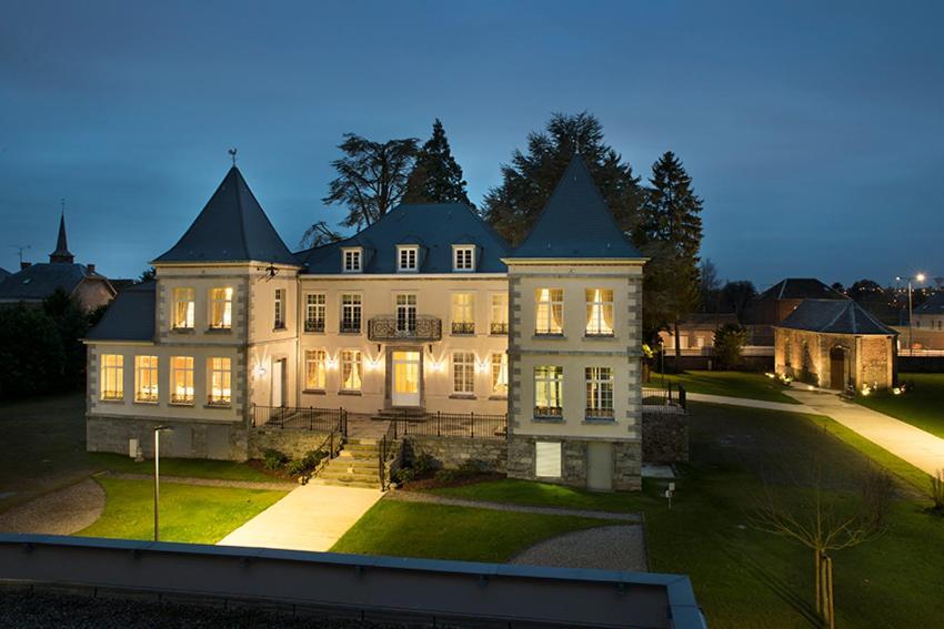 Domitys - Le Carillon D'Or Aparthotel Maubeuge Exterior foto